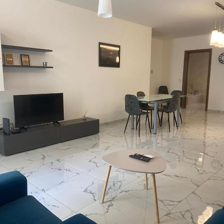 Sliema Centrally Located Apt מראה חיצוני תמונה
