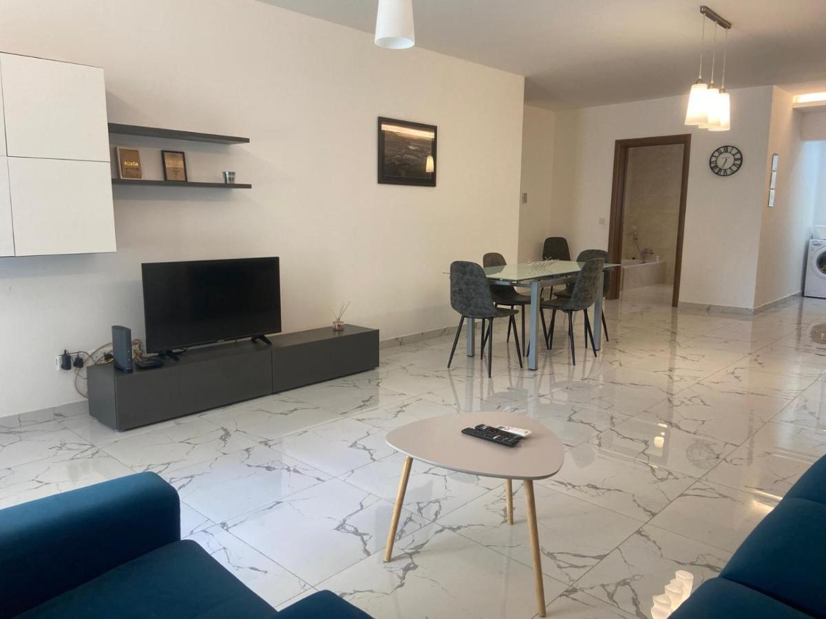 Sliema Centrally Located Apt מראה חיצוני תמונה